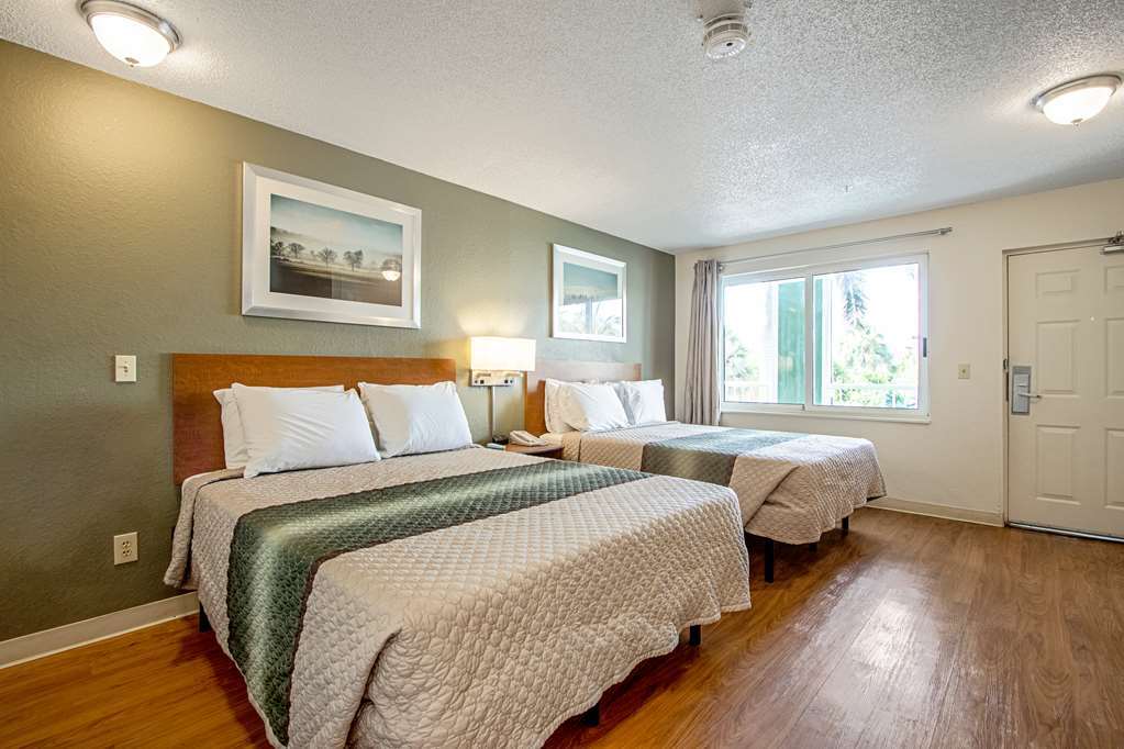 Birch Hill Suites Kansas City - Independence Phòng bức ảnh